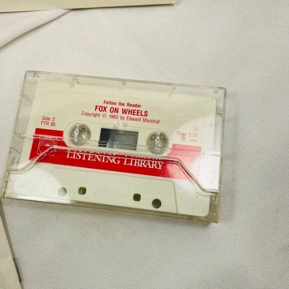 Fox On Wheels Book & Cassette Set By Edward Marshall & James Marshall - Picture 6 of 14